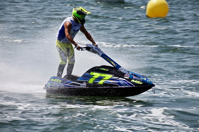 区外突然起 区外突然起